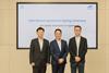 Samsung SDI CEO Yoon-ho Choi and GM VP Kurt Kelty pose during the EV battery JV signing in Seoul on August 27.