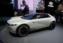 Hyundai 45 concept-175