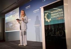 Sara Gielen, Plant Manager Sindelfingen at Mercedes-Benz, aims to harmonize the tradition of 110 years of the Sindelfingen plant with the tools of digitalization. (Photo- Marko Priske)