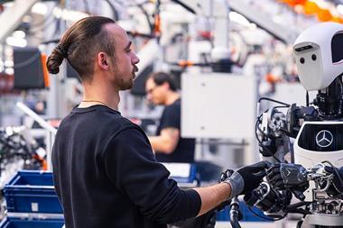 Humans and robots already work hand in hand today. However, increasing digitalisation and automation will change jobs in automotive factories. (Image- Mercedes-Benz)
