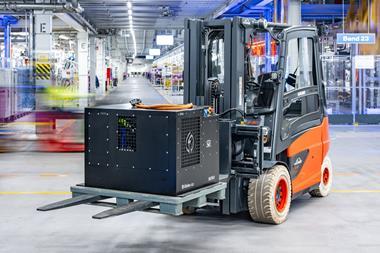 BMW Plant Regensburg - Use of hydrogen in intralogistics by hydrogen-powered tugger trains and forklift trucks