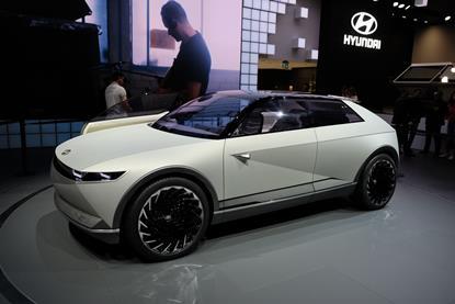 Hyundai 45 concept-175