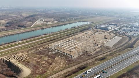 A large-scale autonomous EV facility is rising at Lučko's new 10-hectare park.