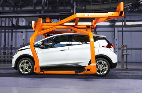 2017-Chevrolet-BoltEV-Pre-production-01