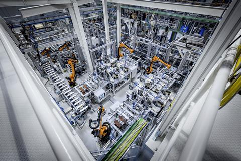 Mercedes-Benz is investing more than €1 billion into the establishment of a global battery production network