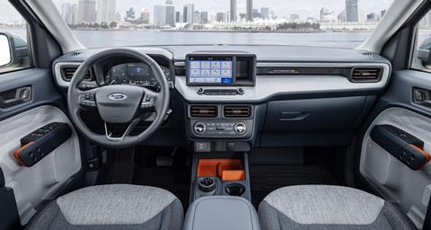 Ford Maverick Hybrid interior