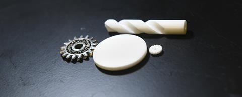 AM materials - Alumina and metal materials 