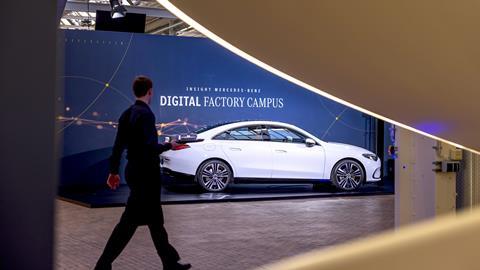Mercedes-Benz tests advanced Human-Machine Interfaces blending AI, robotics and shopfloor input at Berlin Digital Factory
